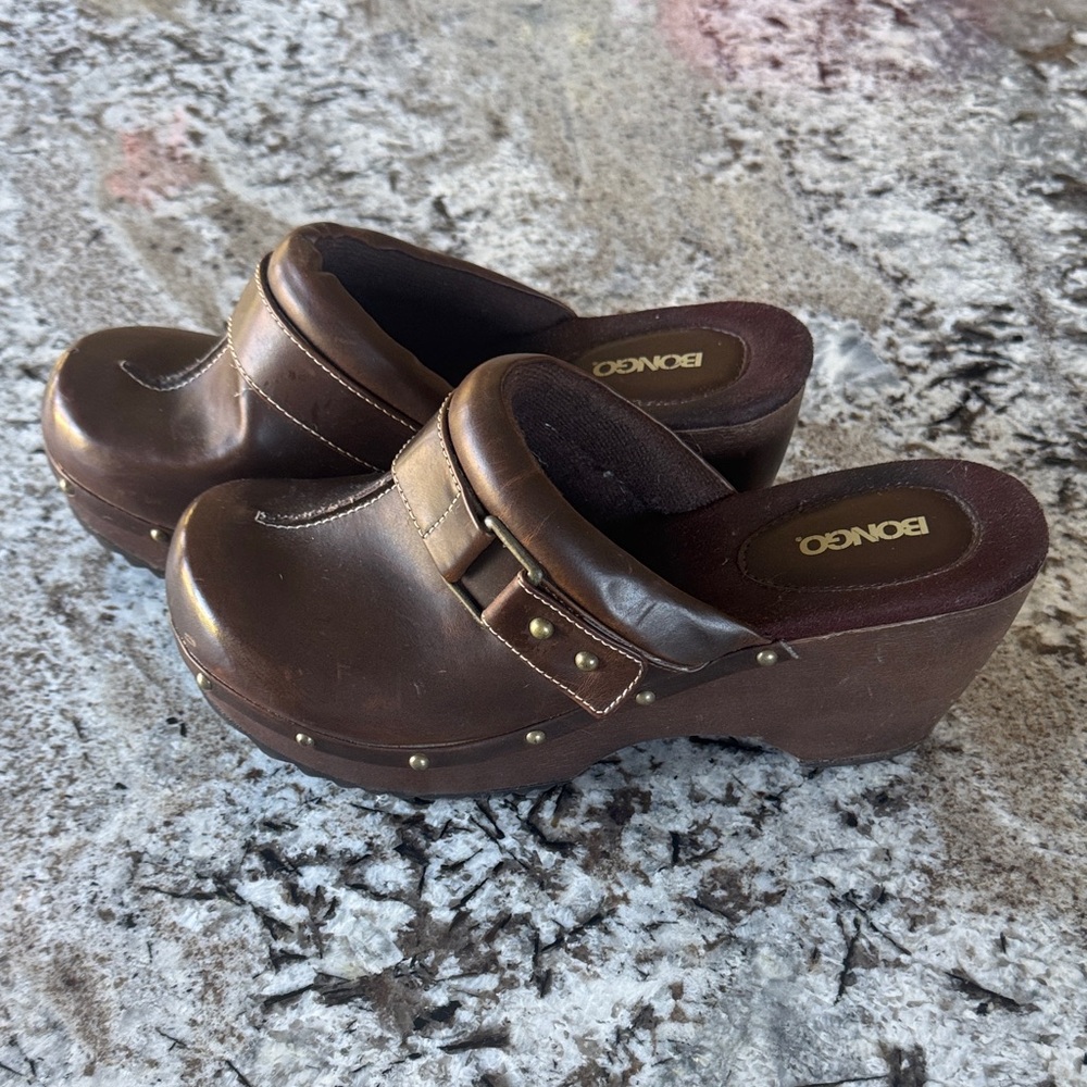 BONGO Brown Leather Studded Clog Mules
